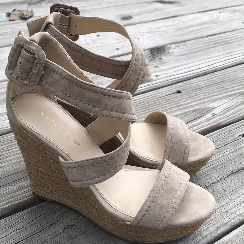 Women’s Size 7 Shoe- never worn